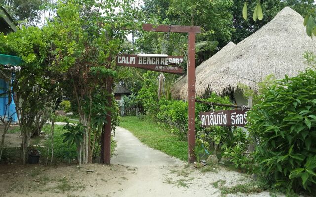 Calm Beach Resort