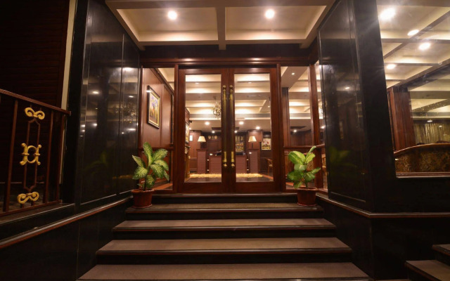 Seasons Hotels & Resorts
