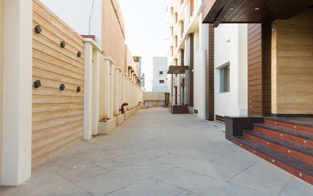 Palette - Sign Regency Hotel