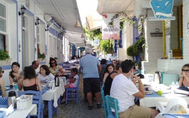 Dionysos Otel & Restoran & Ada Kahvaltı