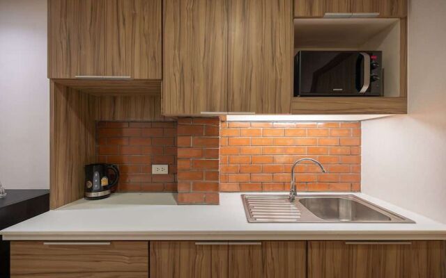 EXORESIDENCE - Heart of Chinatown