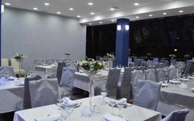 Hotel Patrioti