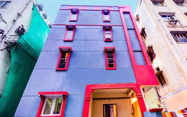 OYO Flagship 80468 Hotel R Square