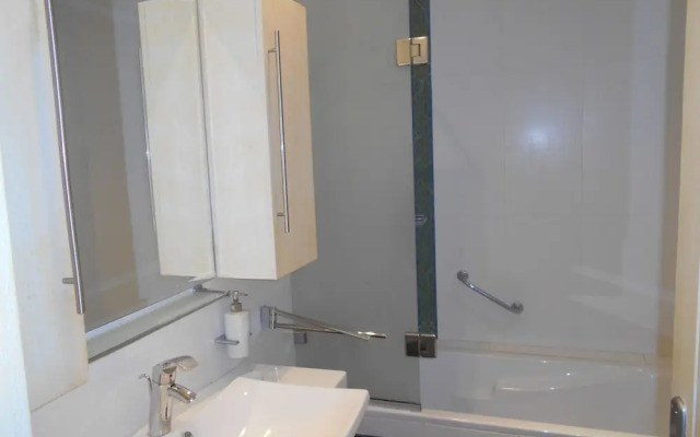 Cozy Marina PentHouse  Ref T32401
