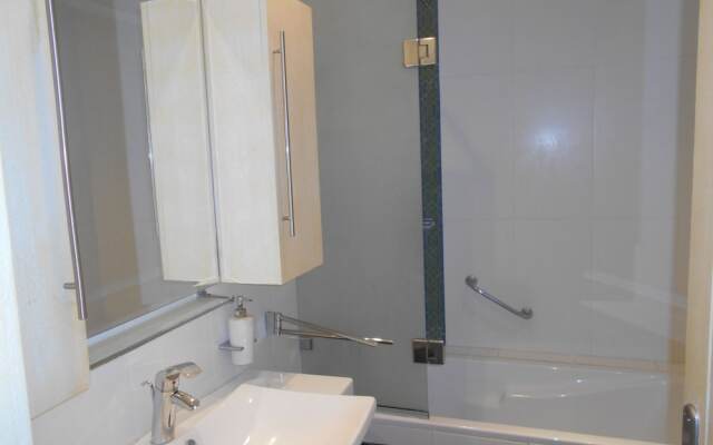 Cozy Marina PentHouse  Ref T32401