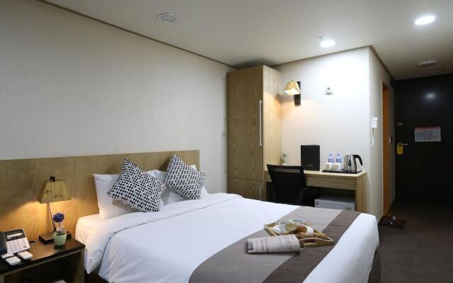 Golden City Hotel Dongdaemun