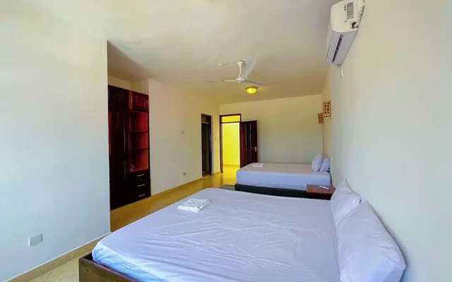 Nate's Homes & Suites
