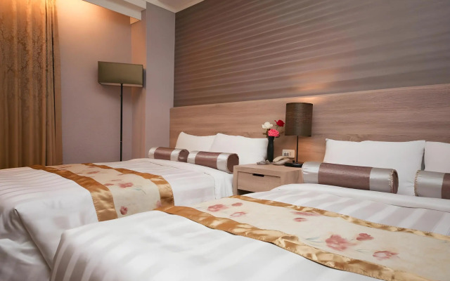 Unique Holiday Hotel