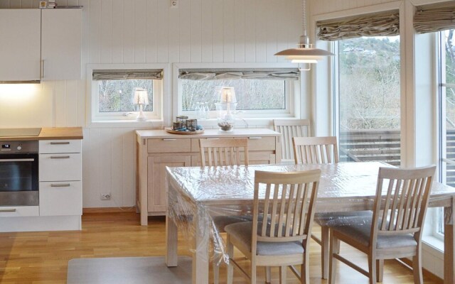 9 Person Holiday Home in Lyngdal