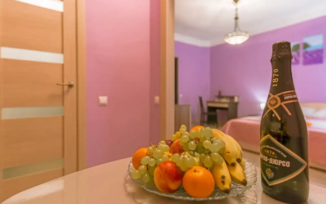 Apart-hotel on Marata 28