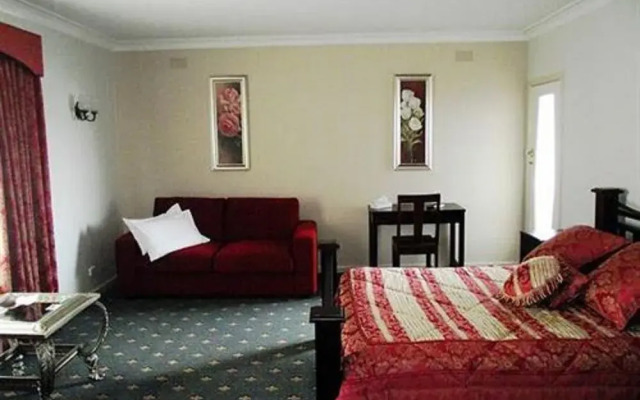 503 On Princes Drive