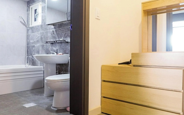 Yangyang Pinot Tree Pension