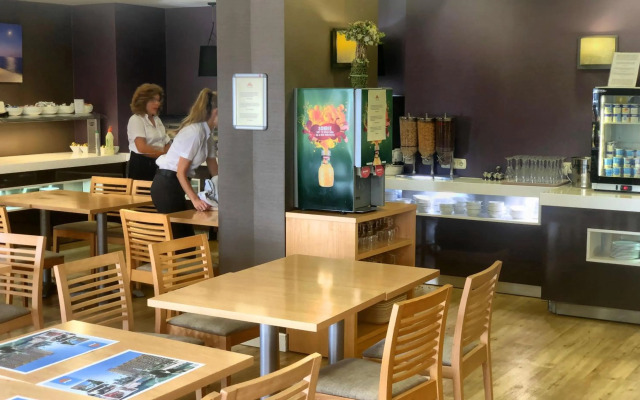 Aparthotel PYR Fuengirola
