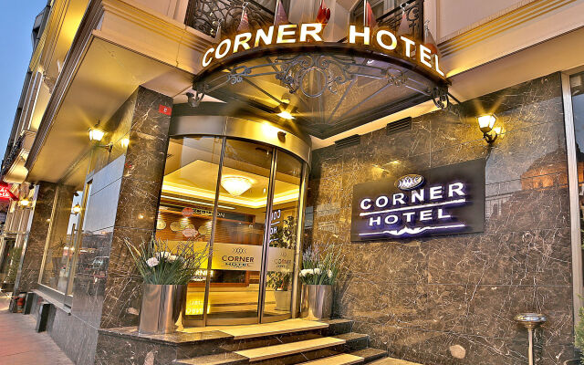 Corner Hotel