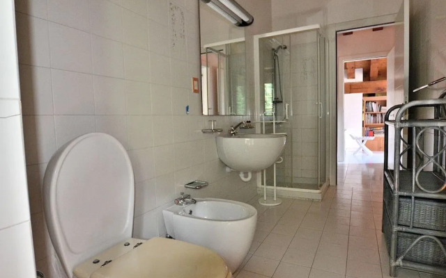 Villa Dismero With Pool