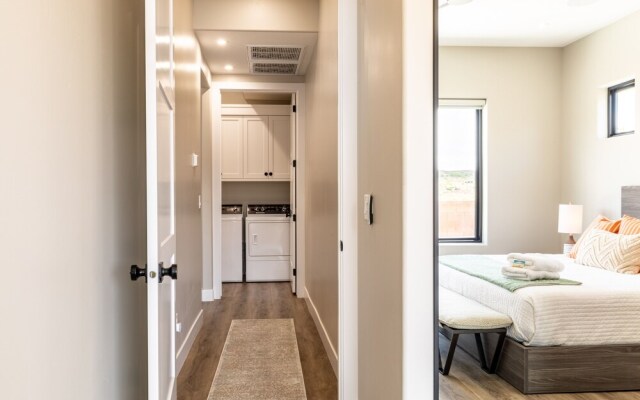 Desert Dreaming 2 Bedroom Home by RedAwning