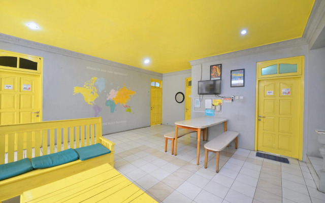 Bunk Bed and Breakfast