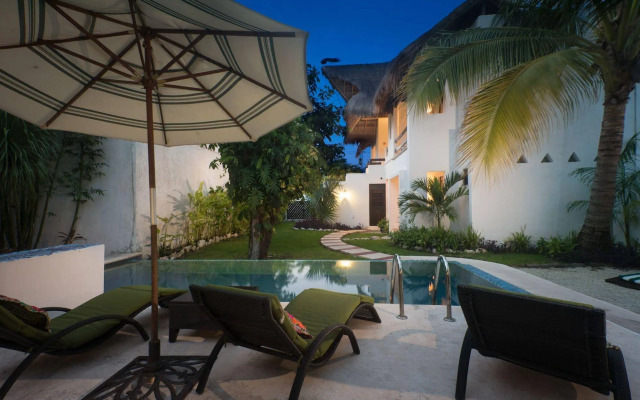 Villas El Encanto Cozumel
