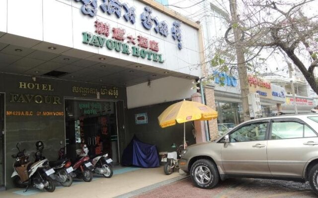 Favour Hotel