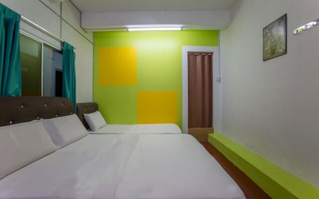 Musafir Transit Hotel by OYO Rooms