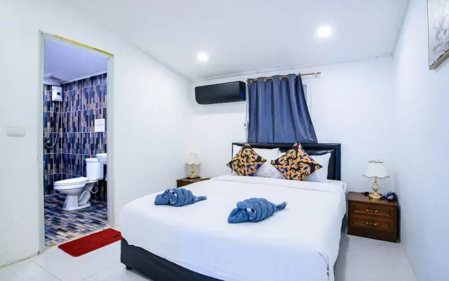 Cozy 6BR Pool Villa Close to Beach CP6