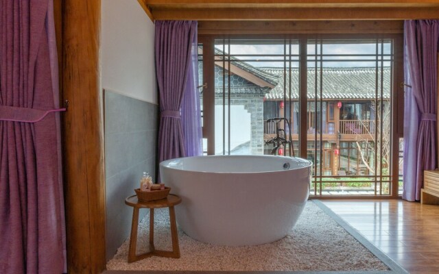 Lijiang Passing-Cloud Resort