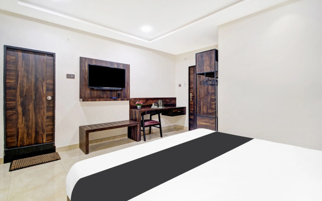 Super Hotel O Vijayawada Near Railway Station