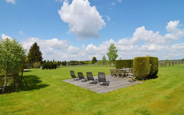 Sourbrodt Villa With Pool