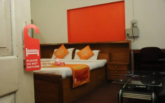 Baseraz by OYO Rooms