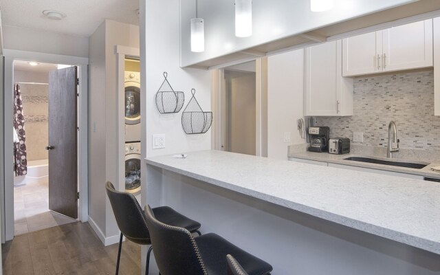 Breakaway West #212 2 Bedroom Condo by RedAwning