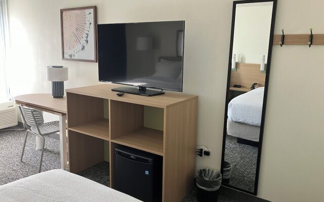 Spark by Hilton Clarks Summit