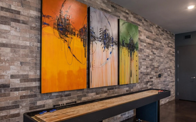 FRONTDESK 111 W Main St Apts Downtown Louisville