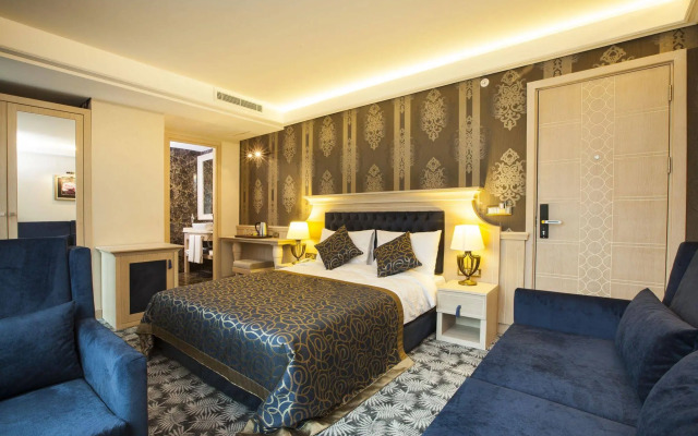 The Conforium Hotel