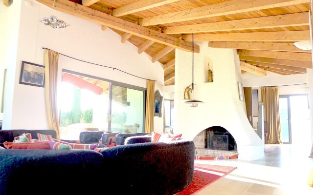 Villa With 6 Bedrooms in Mandelieu-la-napoule, With Private Pool, Encl