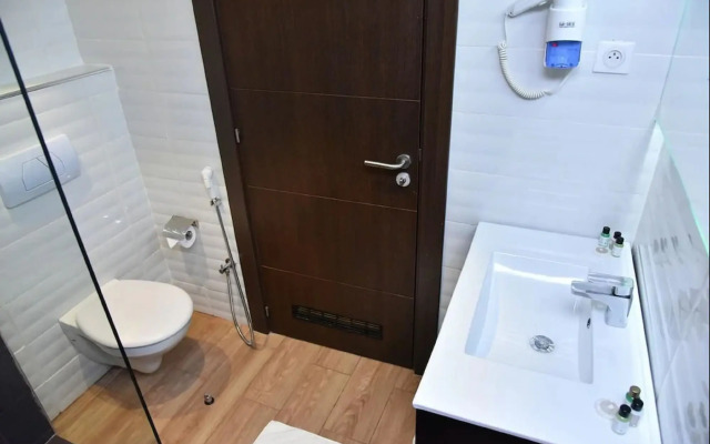 Hotel Liberte Express