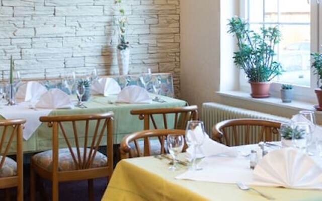 Hotel & Restaurant Waldcafe Hettstedt