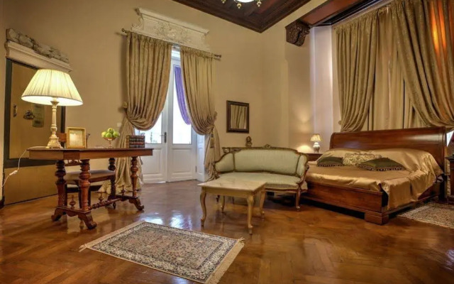 Hotel Grand