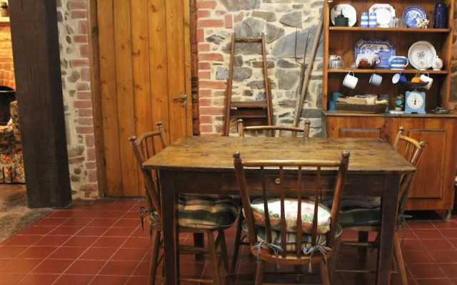 Lemke Cottage Moculta