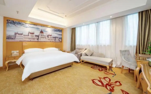 Venus International Hotel(Dongguan Songshan Lake Huawei University Store)