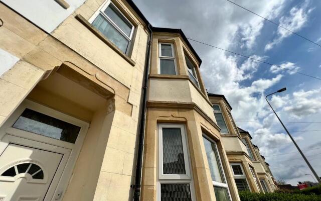 Whitchurch House by Switchback Stays