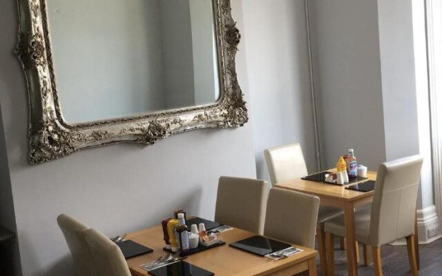 Sunnyside Hotel Southport