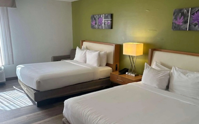 Sleep Inn & Suites