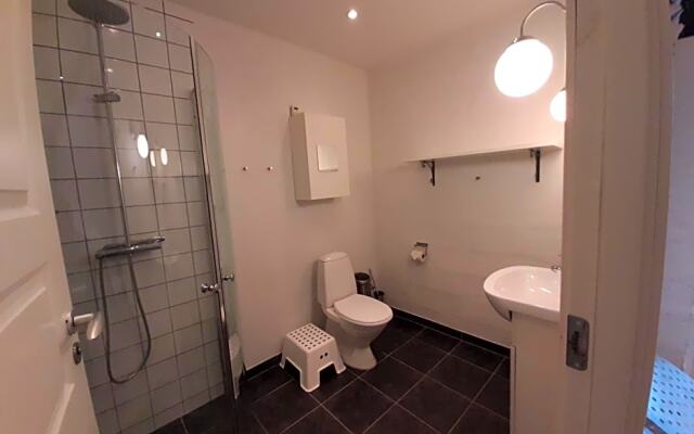 LatterLy Rooms