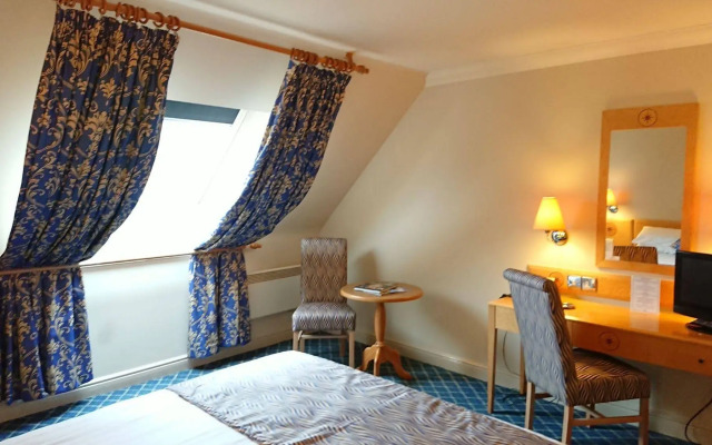 Queens Hotel