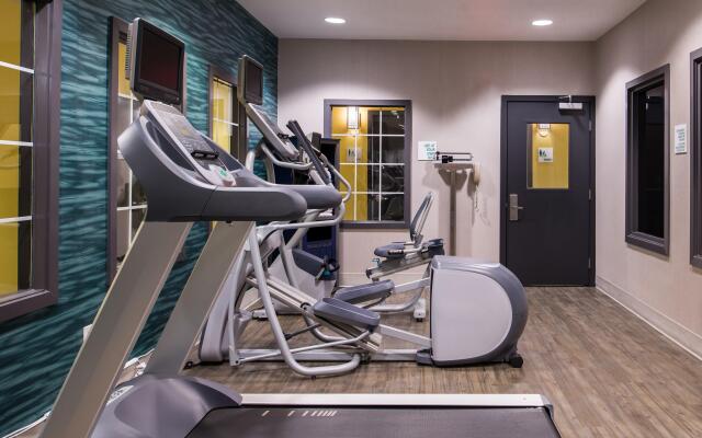 Holiday Inn & Suites Dallas-Addison by IHG