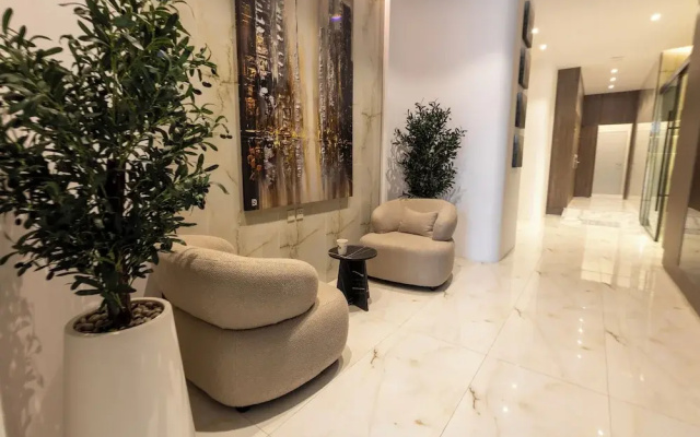 Luxury suites Hotel