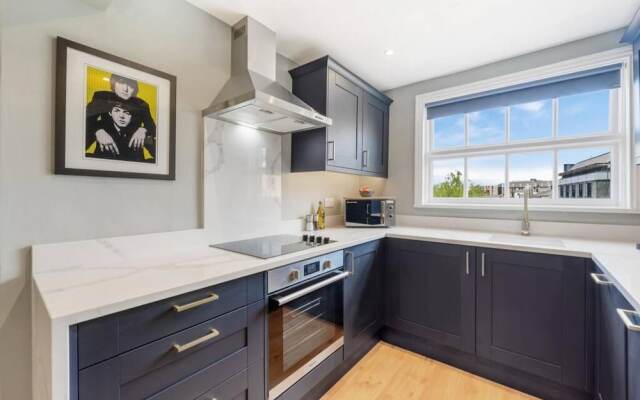 Host Apartments Upper Duke Street Apartment
