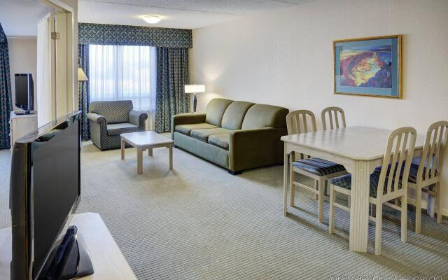 Quality Suites Whitby