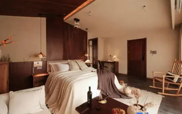 Xingzhiyue Scenic View Hotel