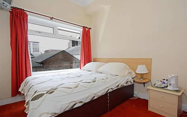 McLays Guest House